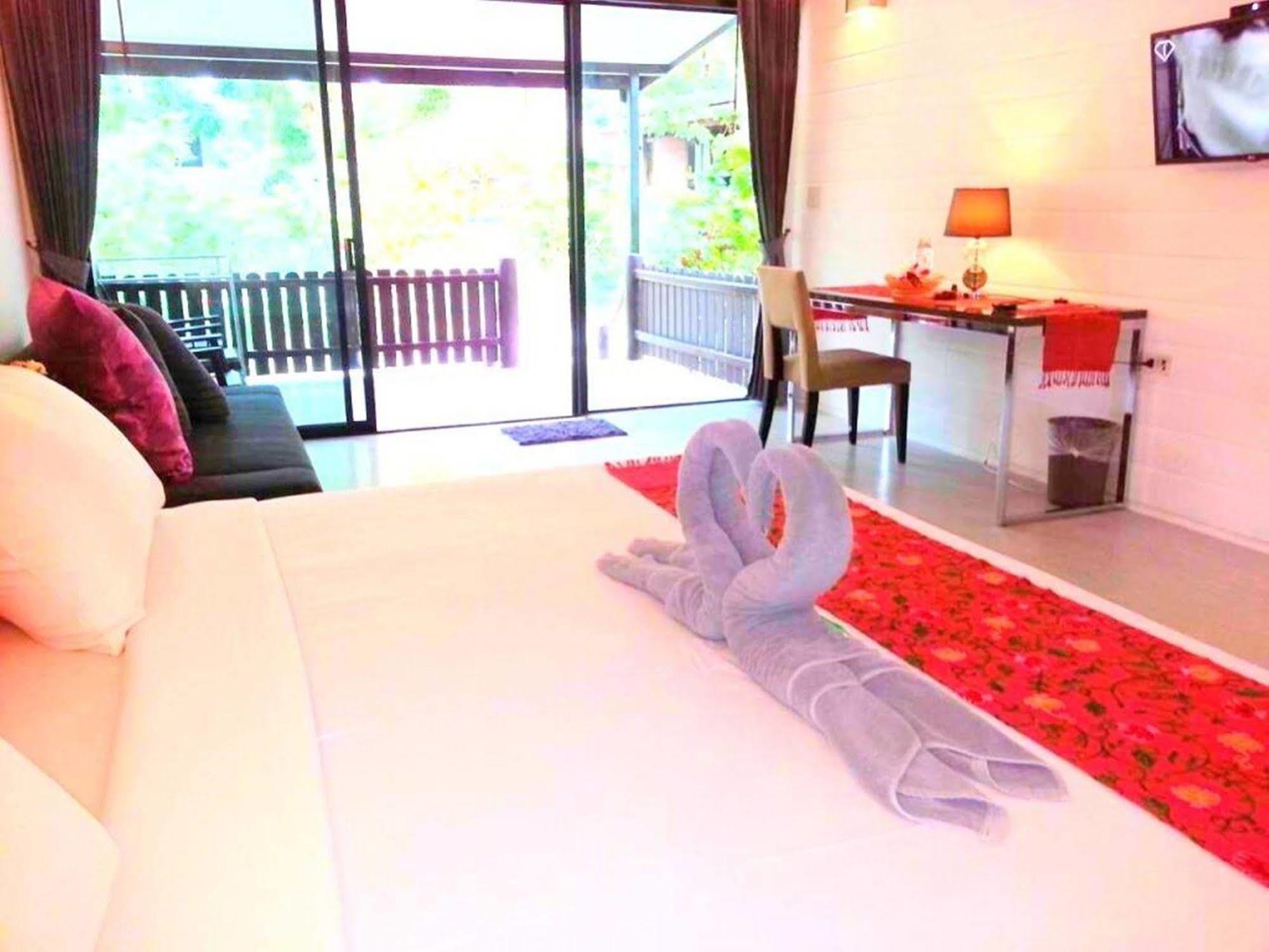 Ban Raya resort y Spa Ko Racha Yai Exterior foto